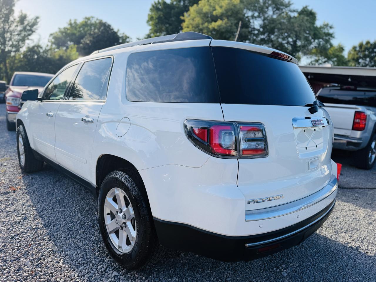 GMC Acadia FWD 4dr SLE w/SLE-1 2013