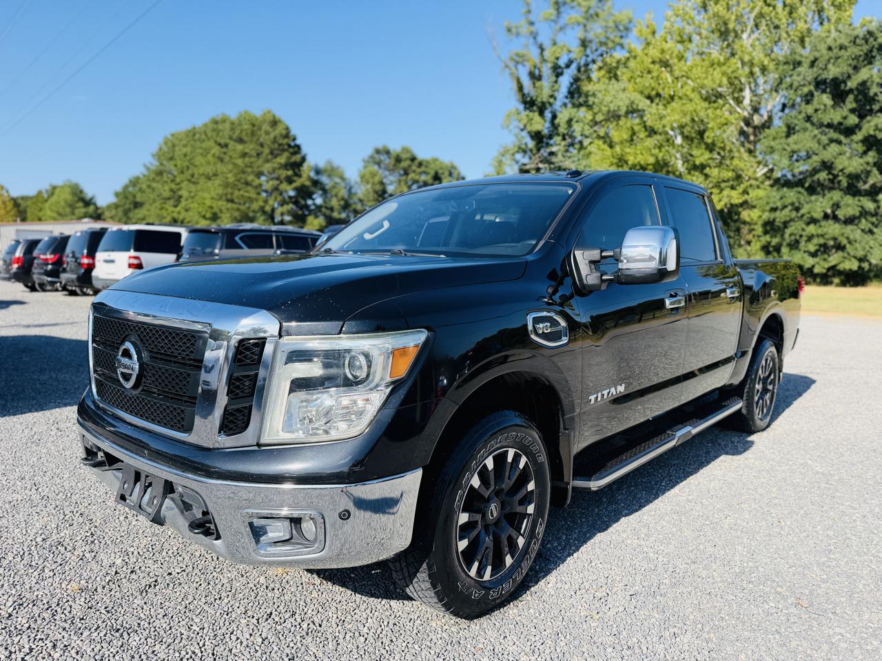 Nissan Titan 4x4 Crew Cab SL 2017