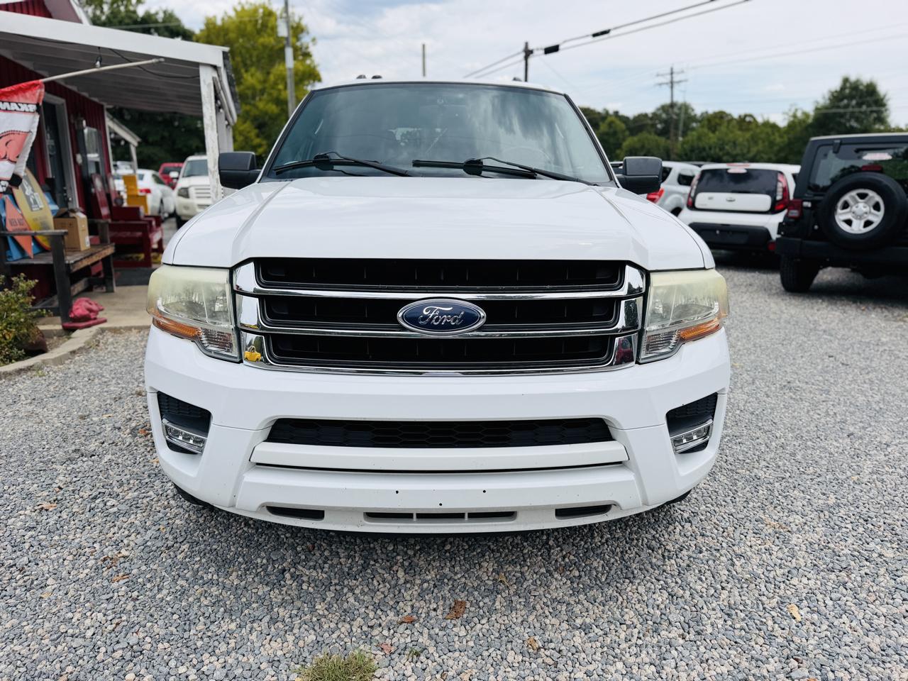 Ford Expedition XLT 2015