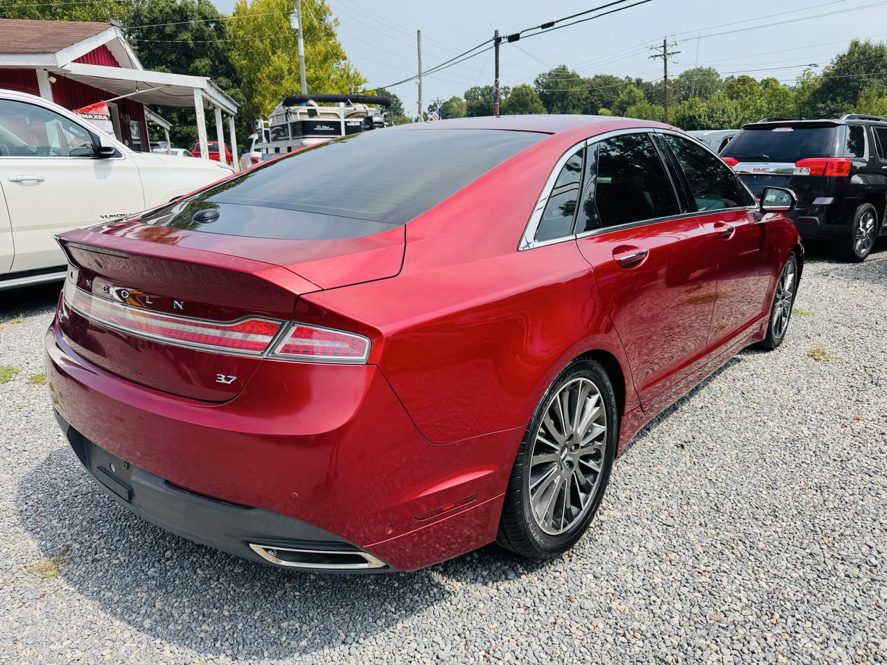 Lincoln MKZ 4dr Sdn FWD 2013