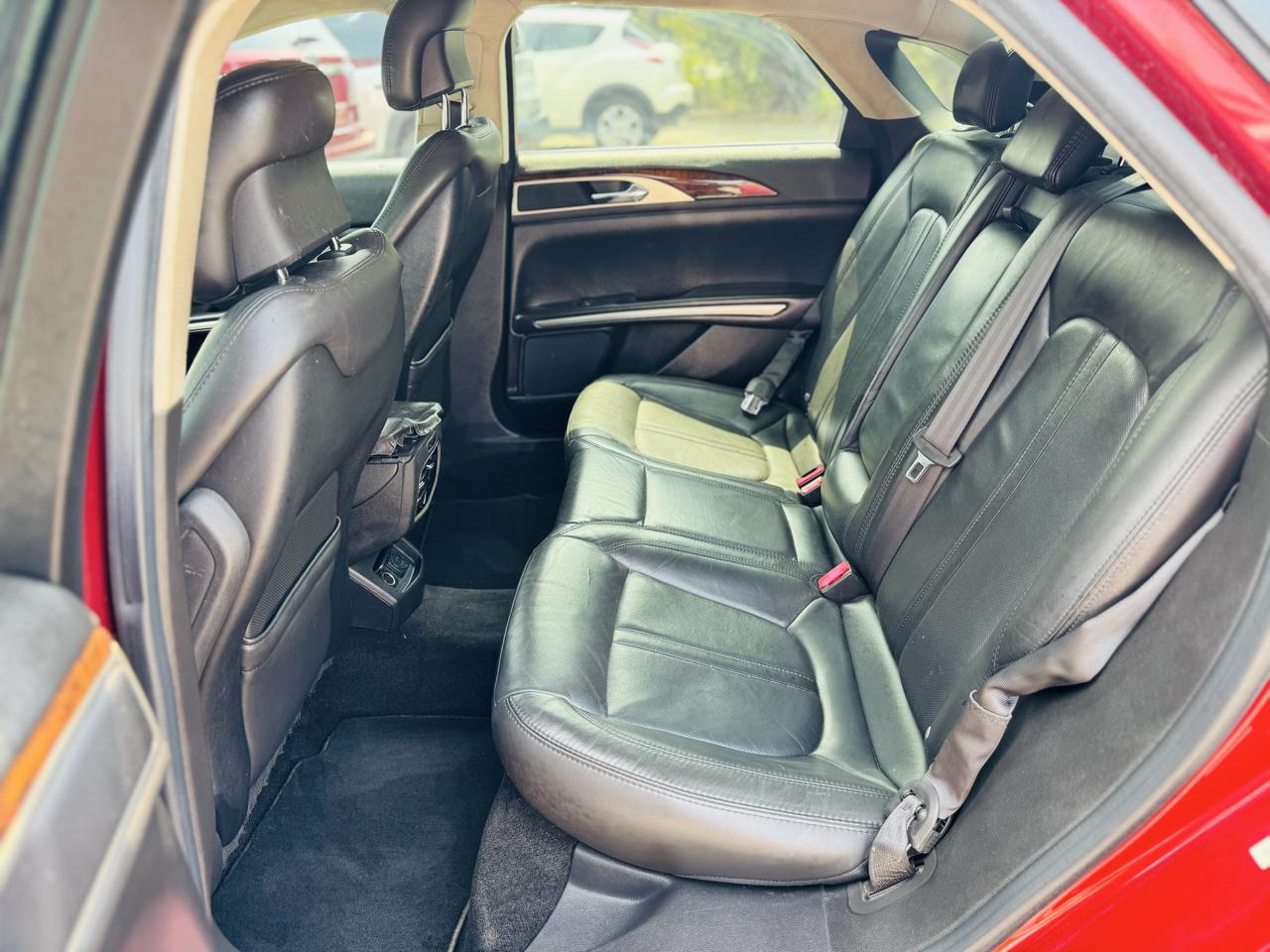 Lincoln MKZ 4dr Sdn FWD 2013