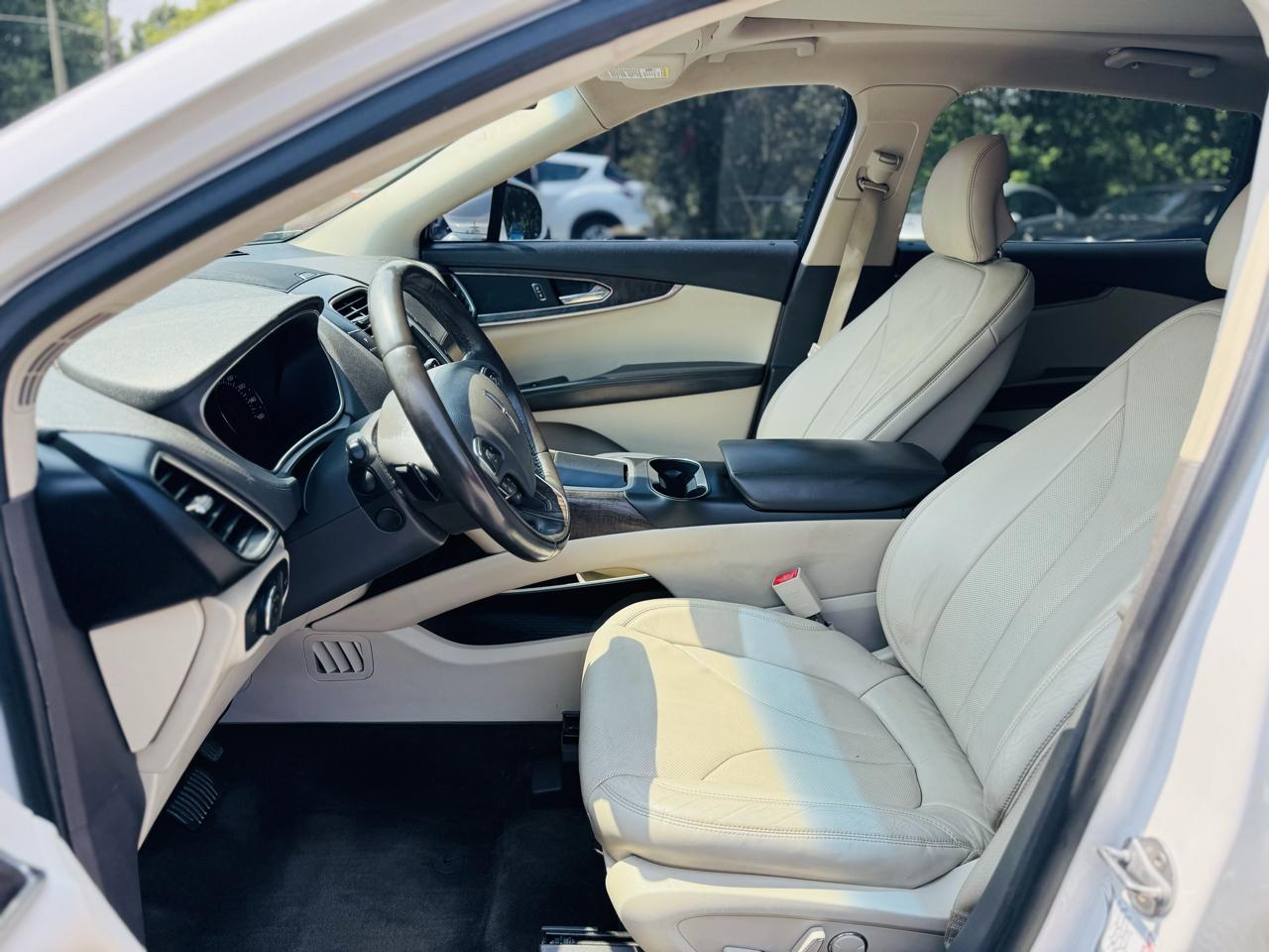 Lincoln MKX FWD 4dr Reserve 2016