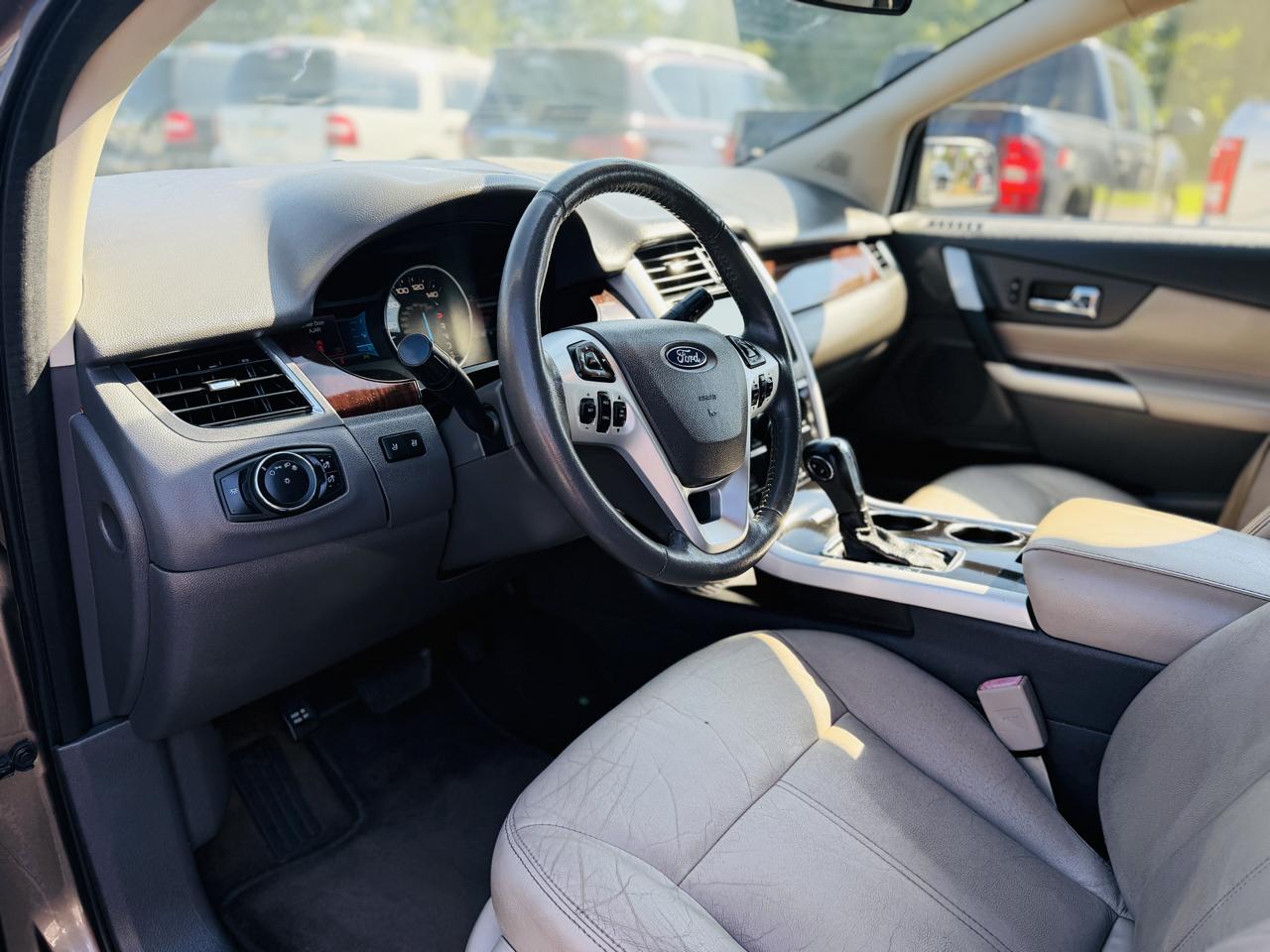 Ford Edge 4dr Limited AWD 2014