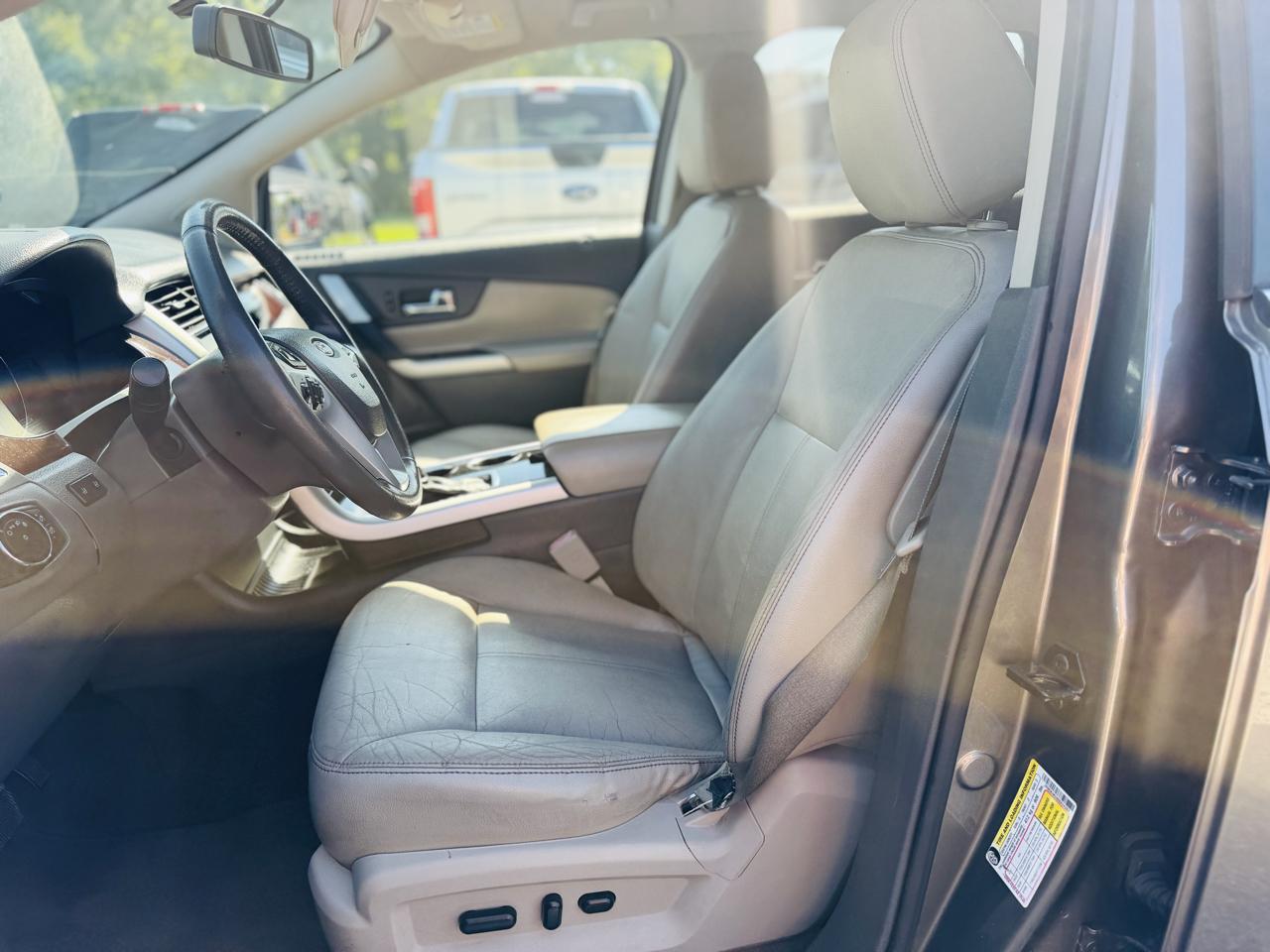 Ford Edge 4dr Limited AWD 2014