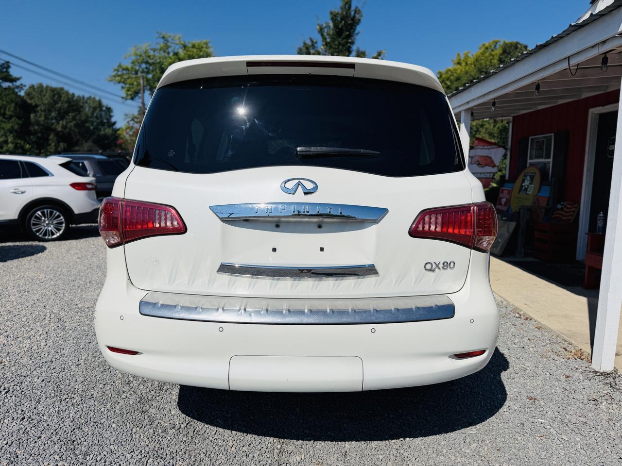 Infiniti QX80 2WD 4dr 2016