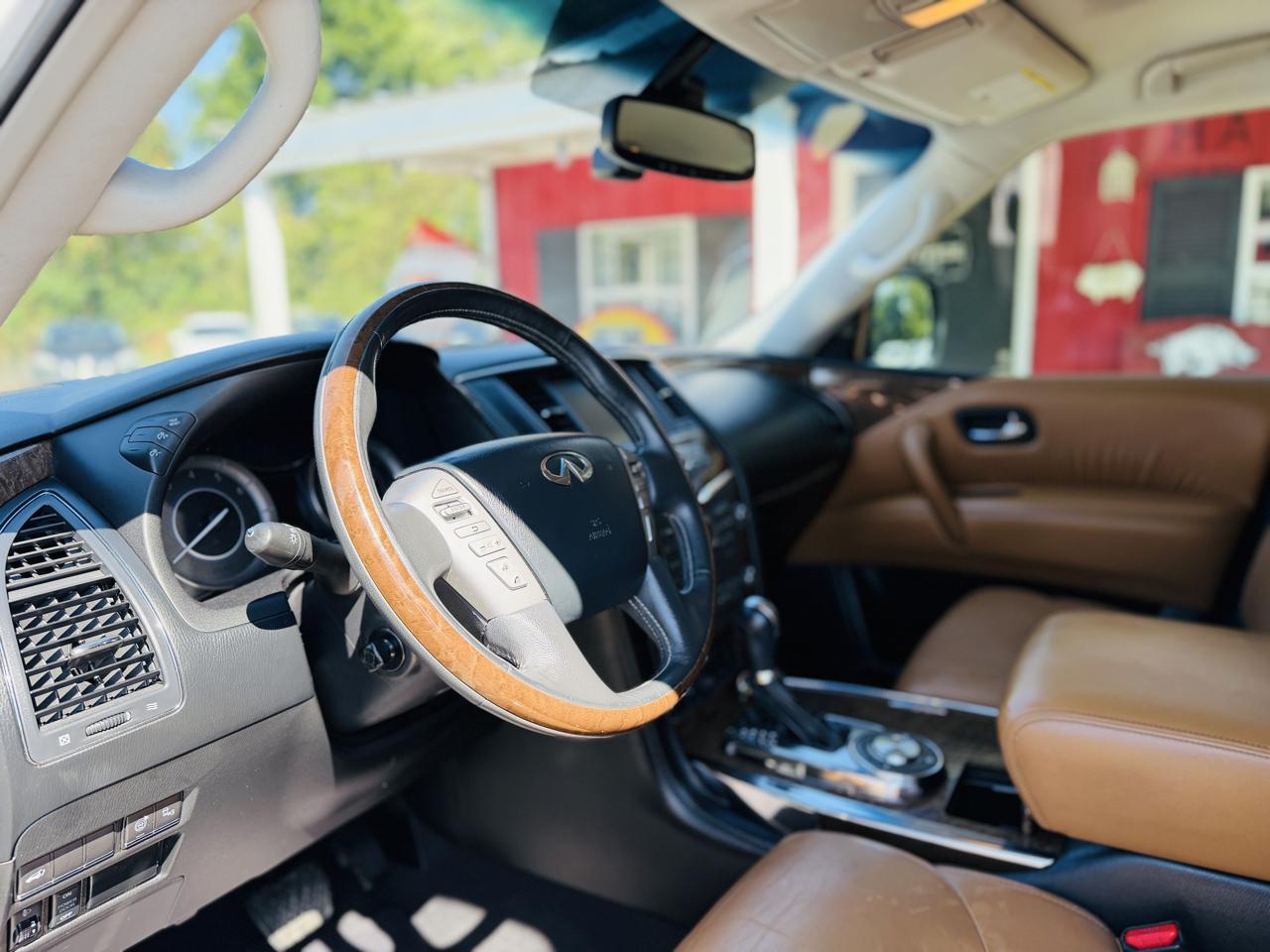 Infiniti QX80 2WD 4dr 2016