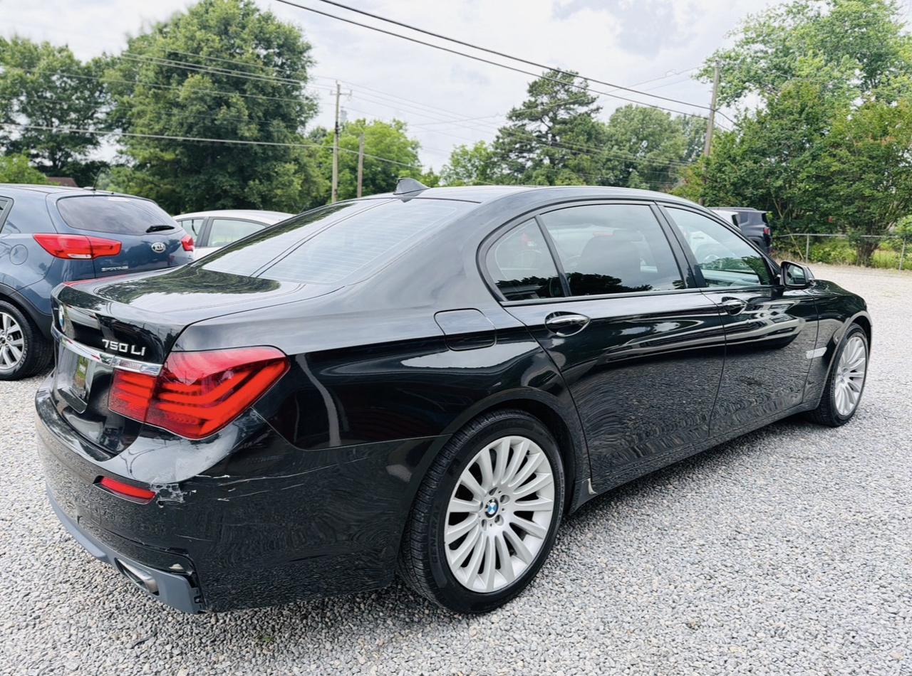 BMW 7 Series 4dr Sdn 750Li xDrive AWD 2013