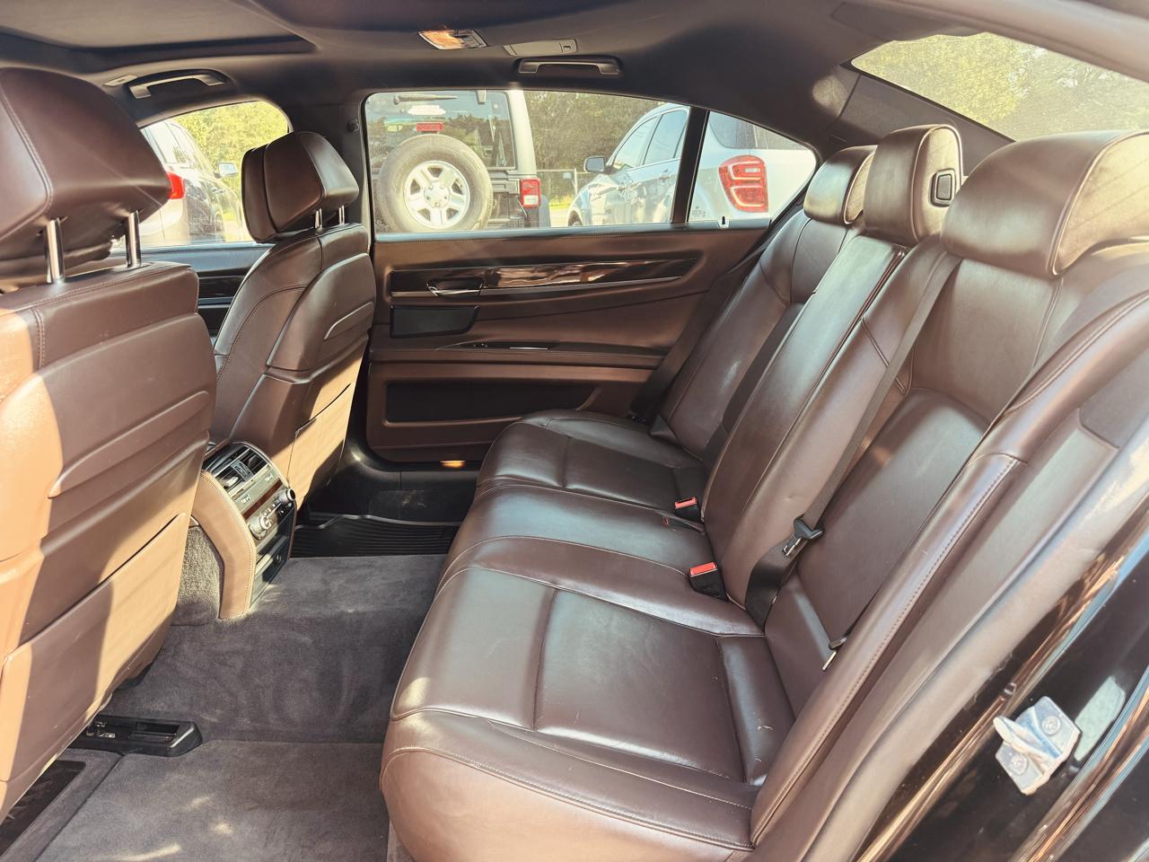 BMW 750Li, Alpina B7 photo 10
