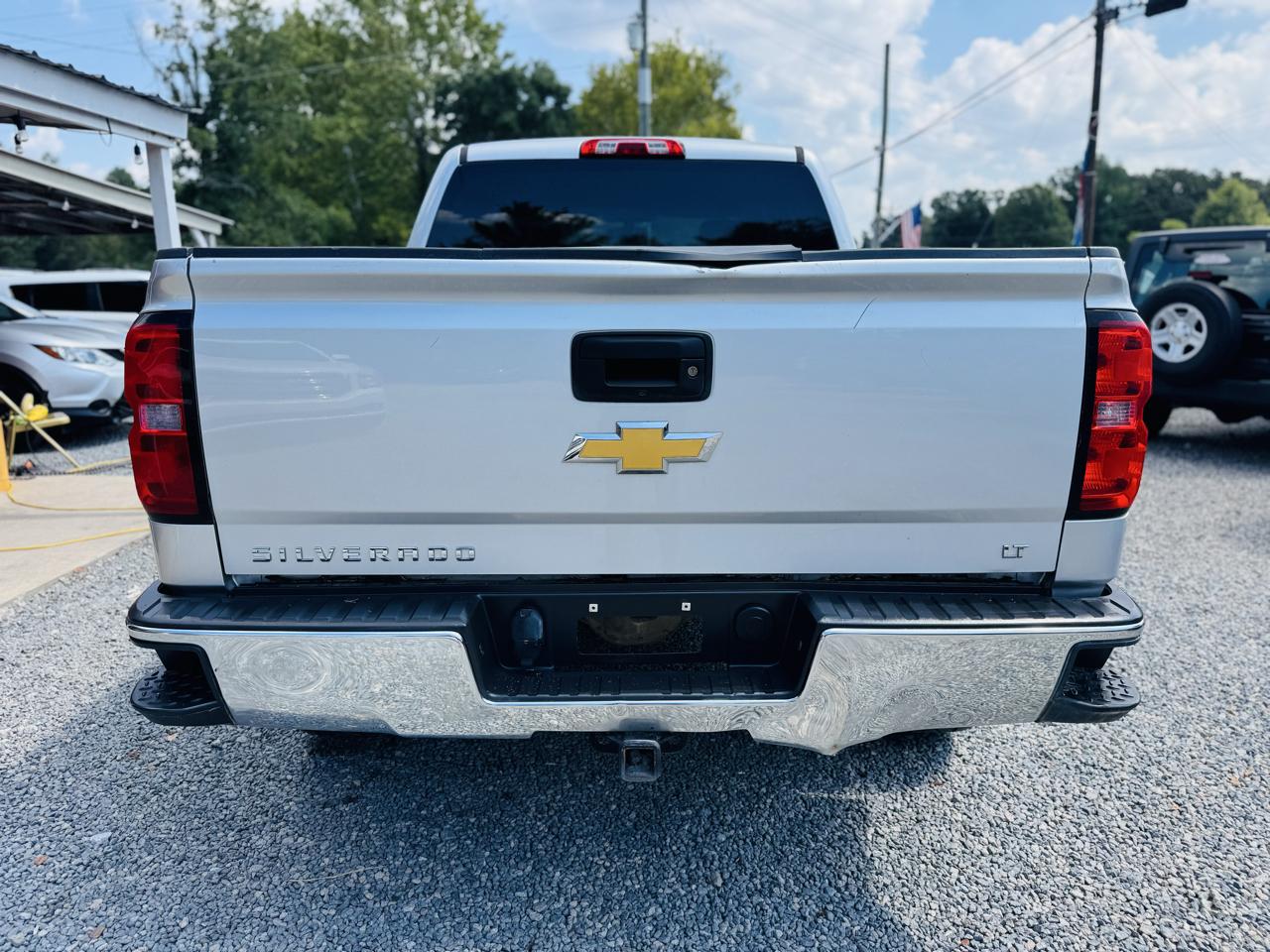 Chevrolet Silverado 1500 4WD Crew Cab 143.5" LT w/2LT 2015
