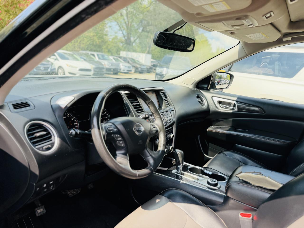 Nissan Pathfinder 4x4 SL 2019