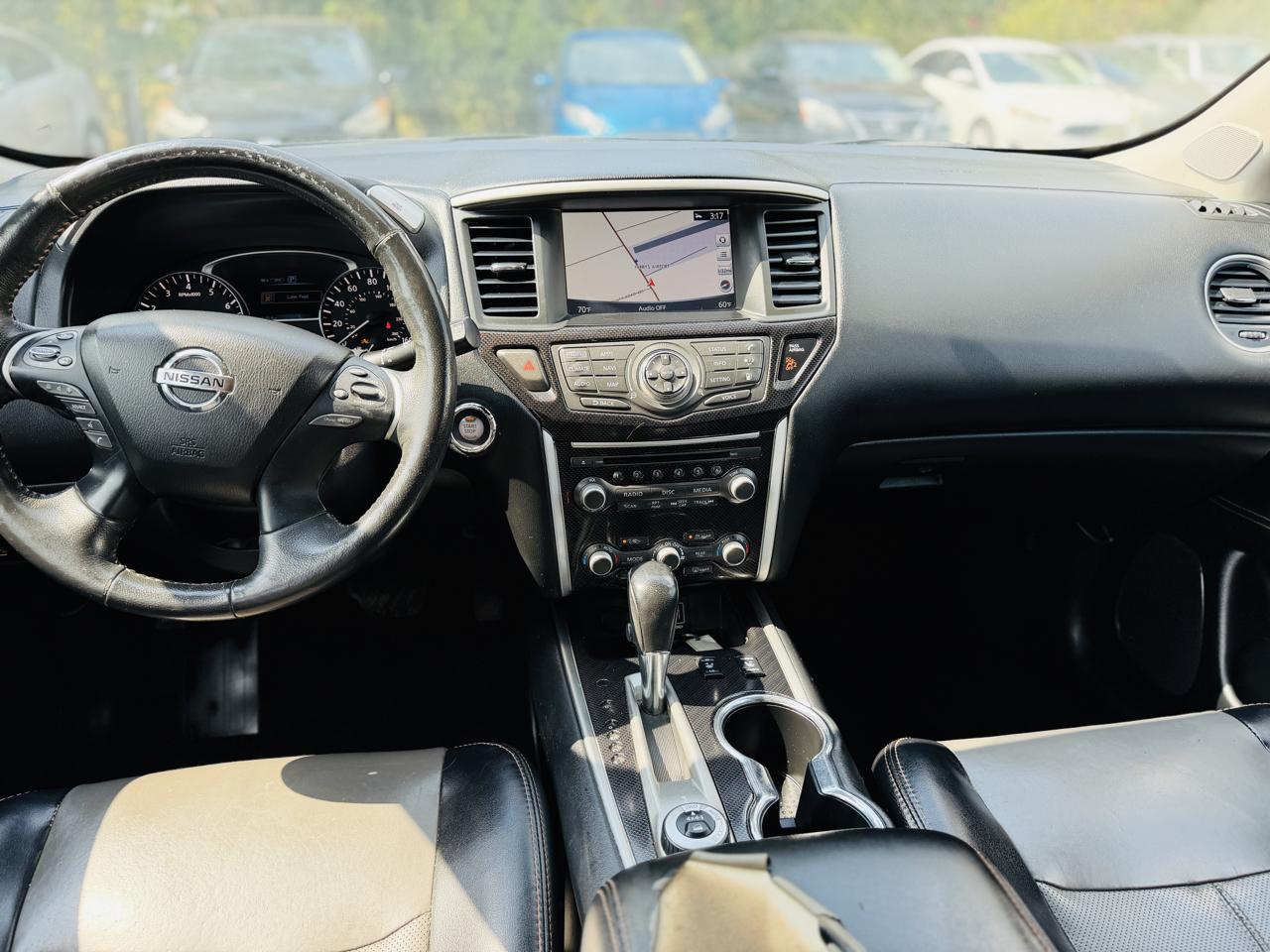 Nissan Pathfinder 4x4 SL 2019