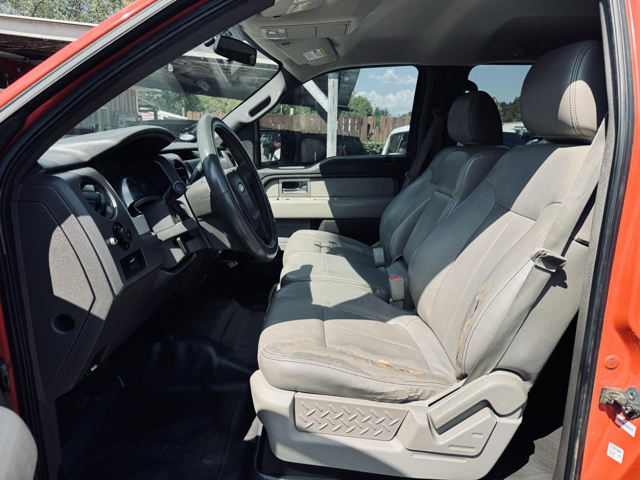 Ford F-150 2WD SuperCrew 157" XL 2010