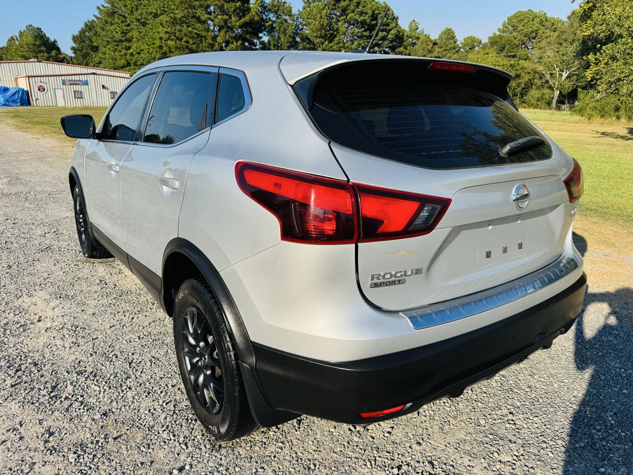 Nissan Rogue Sport FWD S 2018