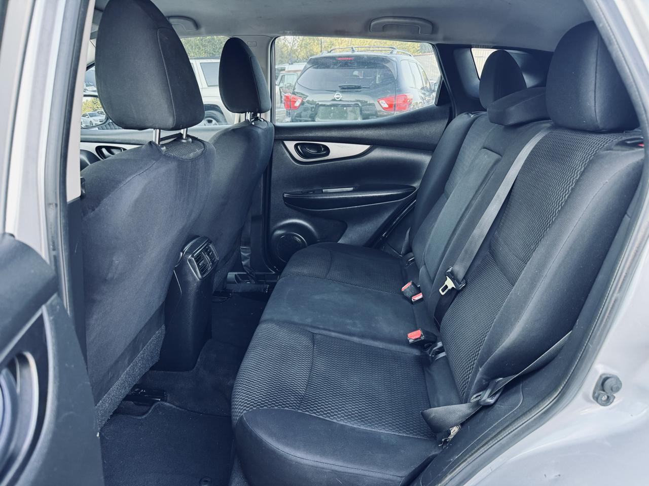 Nissan Rogue Sport FWD S 2018