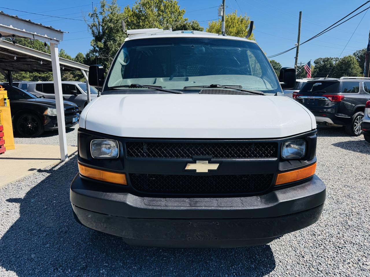 Chevrolet Express Cargo Van RWD 2500 135" 2015