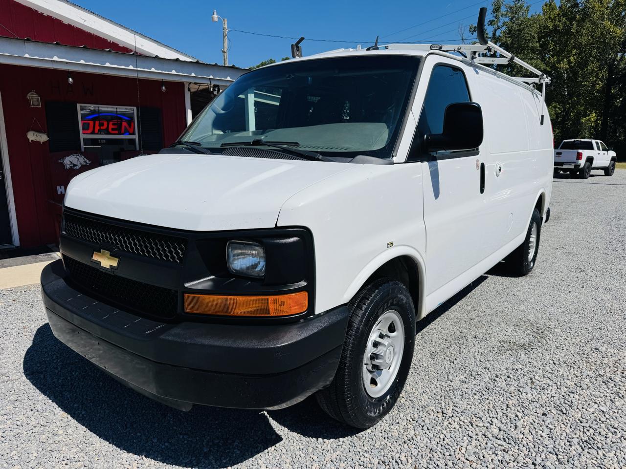 Chevrolet Express Cargo Van RWD 2500 135" 2015
