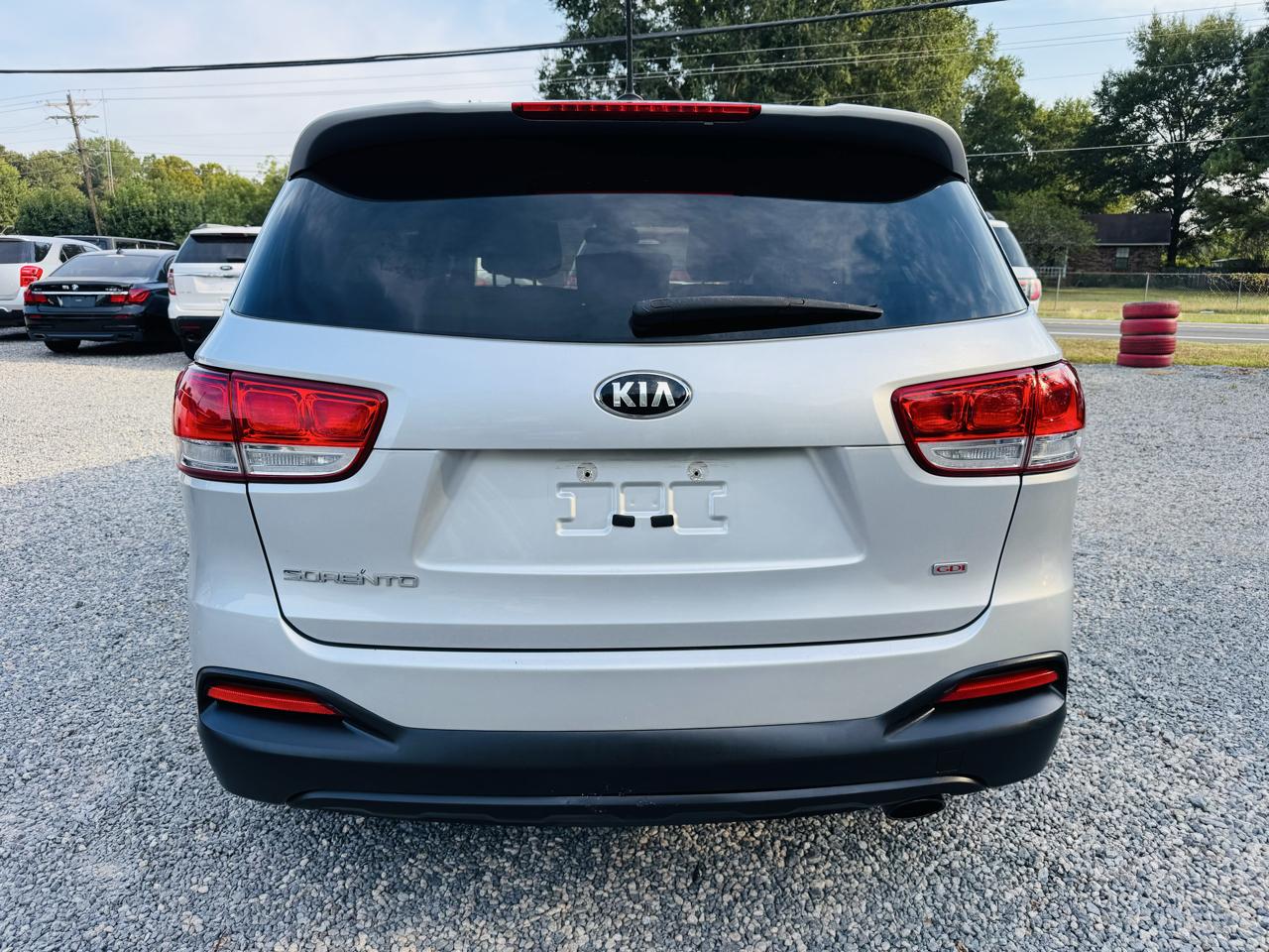 Kia Sorento L FWD 2017