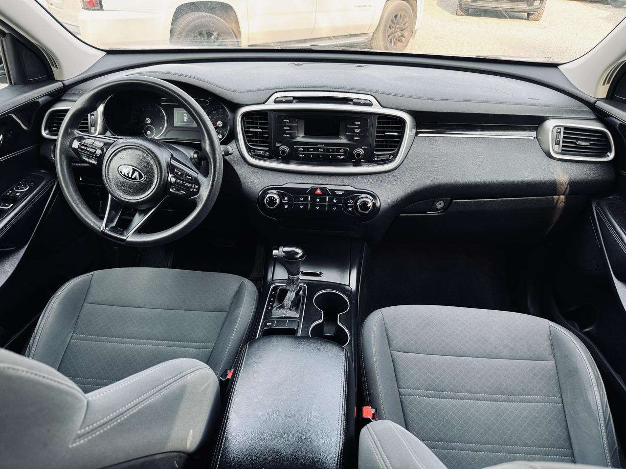 Kia Sorento L FWD 2017
