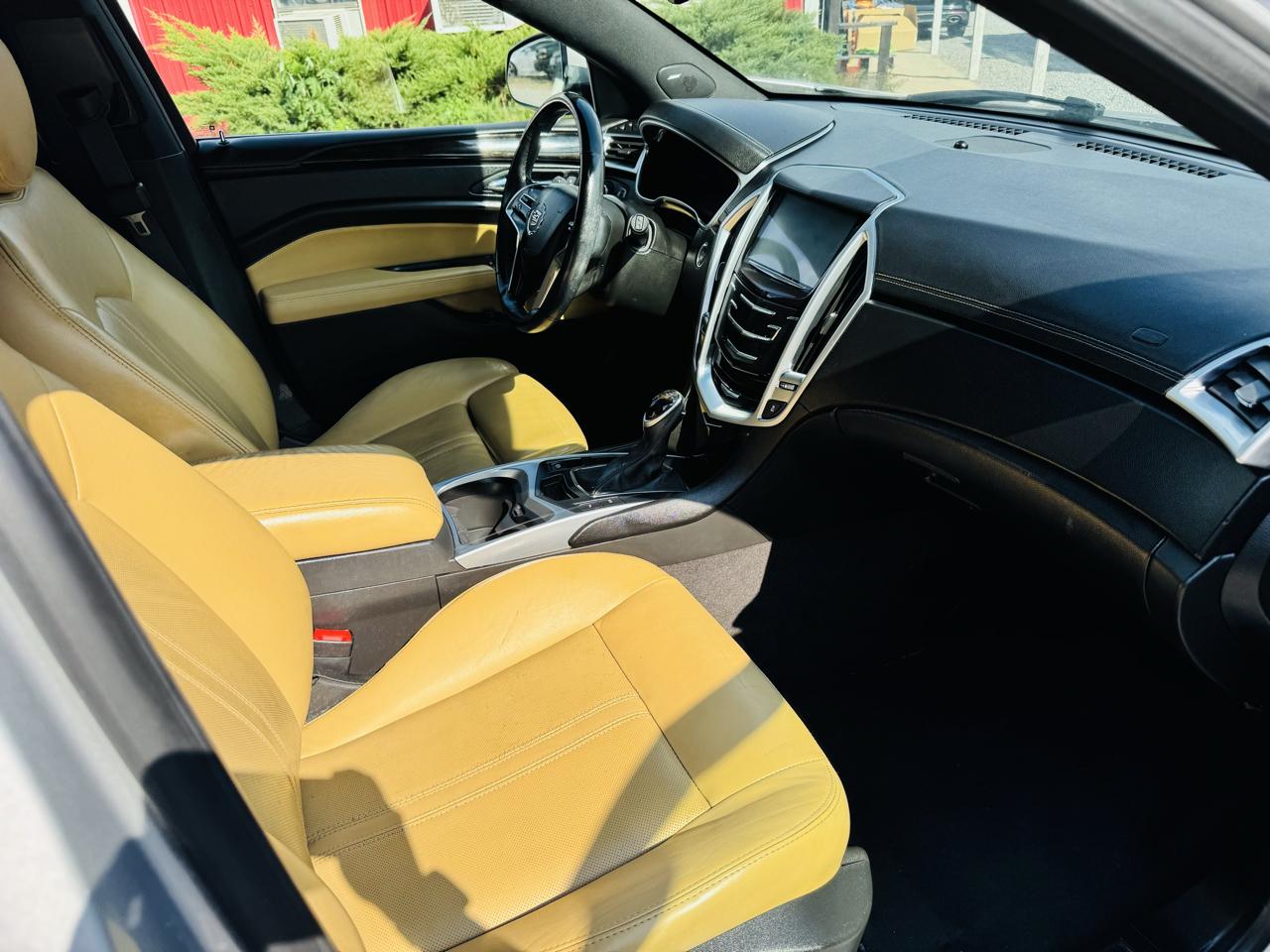 Cadillac SRX AWD 4dr Luxury Collection 2016