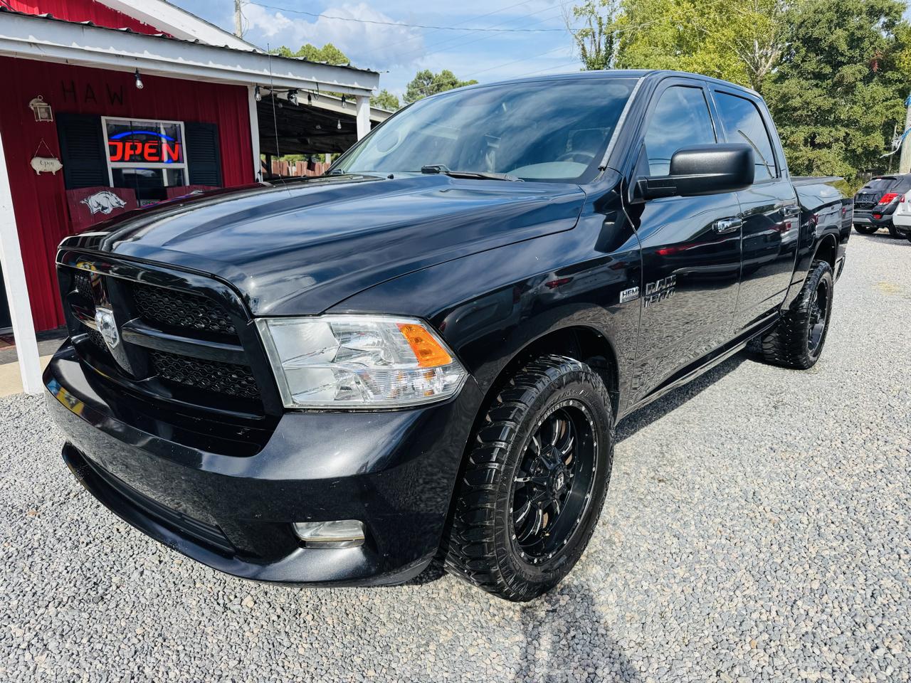 RAM 1500 2WD Crew Cab 140.5" Lone Star 2016