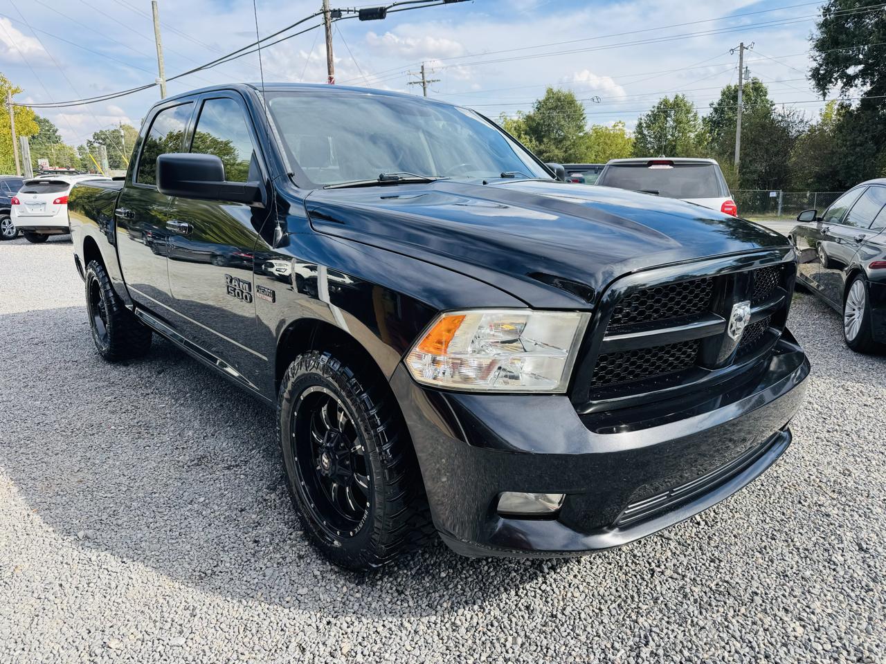 RAM 1500 2WD Crew Cab 140.5" Lone Star 2016