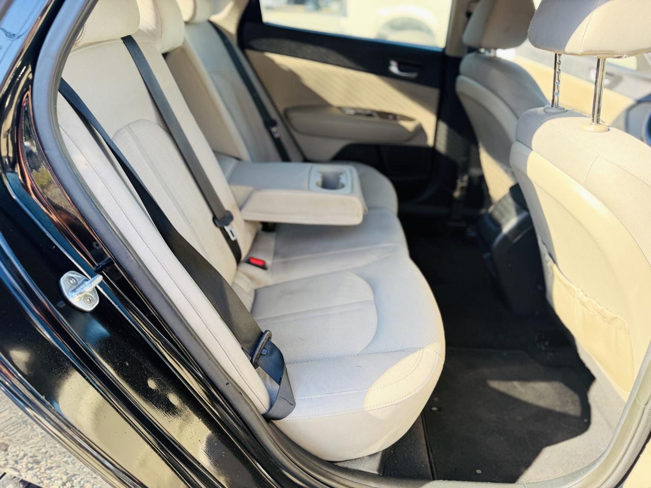 Kia Optima 4dr Sdn LX 2016