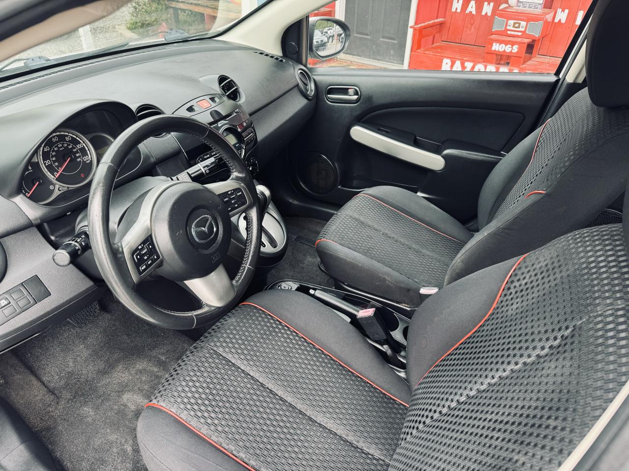 Mazda MAZDA2 4dr HB Auto Touring 2012