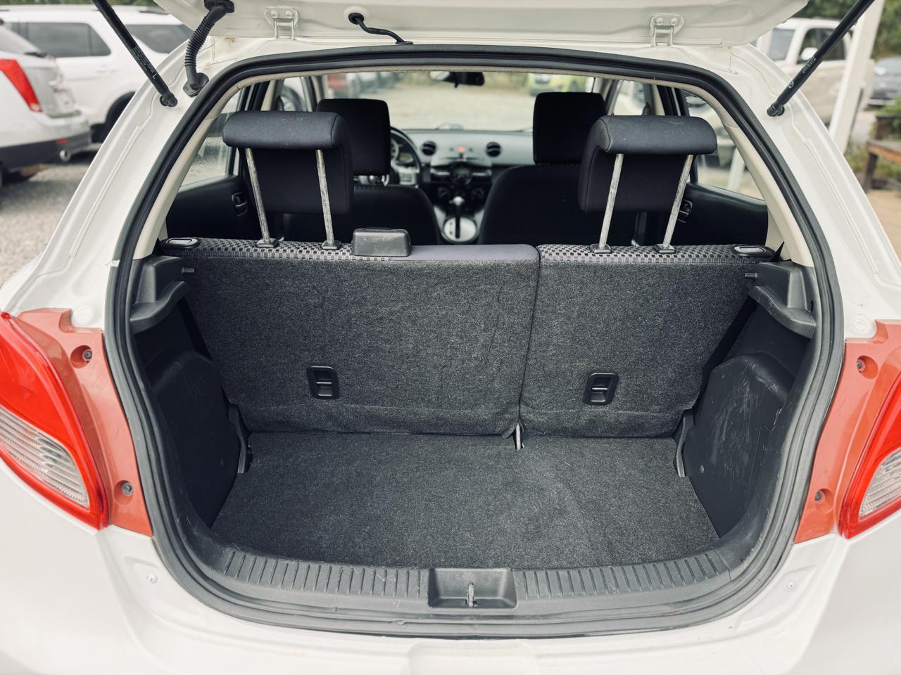Mazda MAZDA2 4dr HB Auto Touring 2012