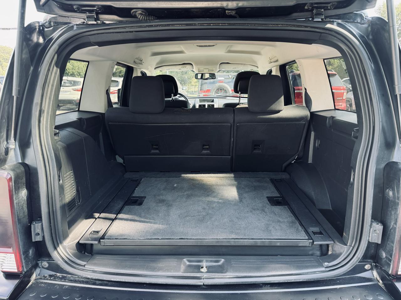 Dodge Nitro SXT 4WD 2010