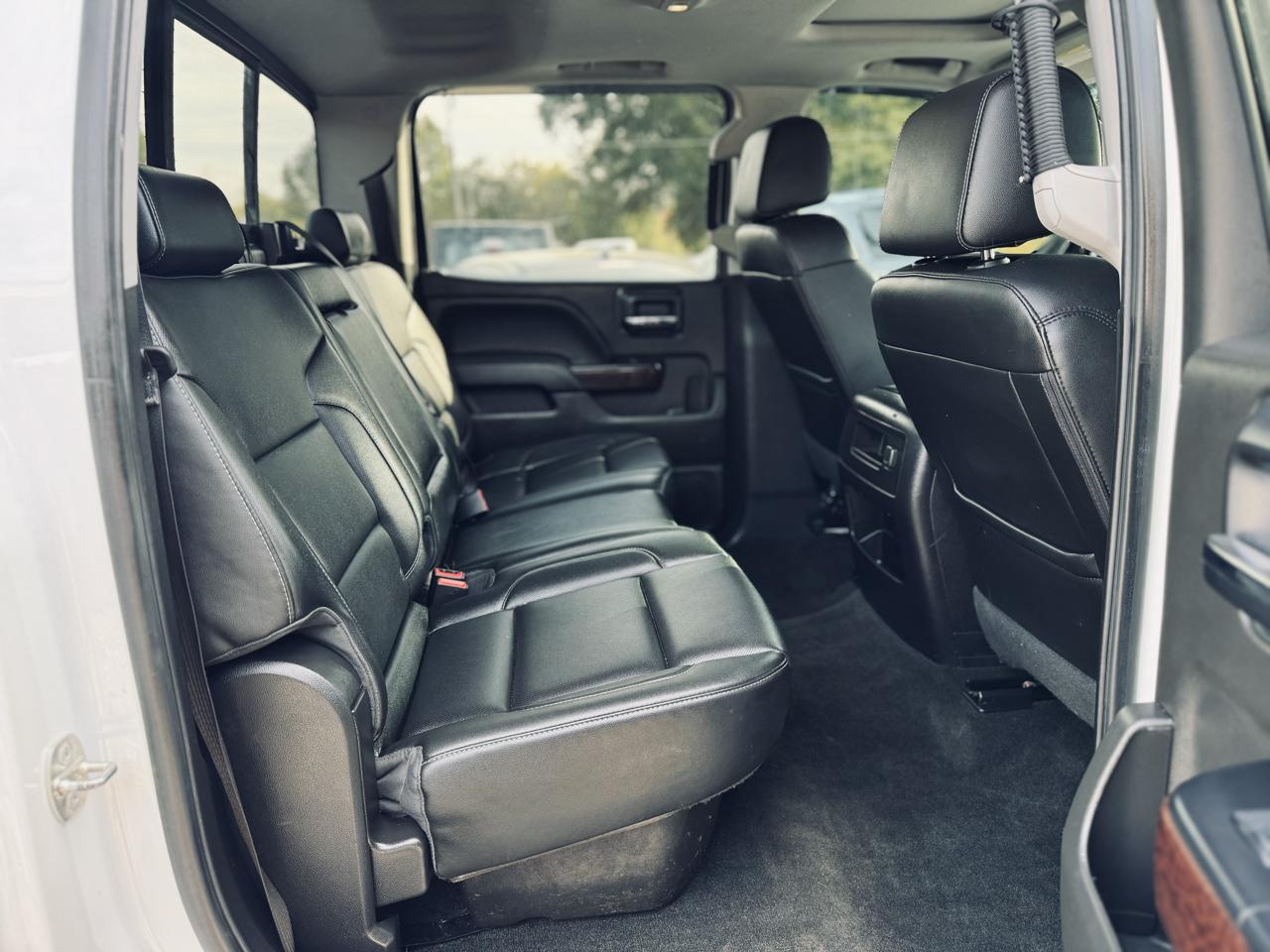 GMC Sierra 1500 4WD Crew Cab 143.5" SLT 2018