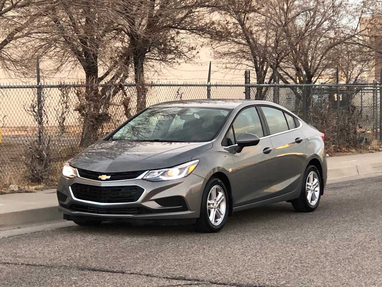 Chevrolet cruze 4dr nb