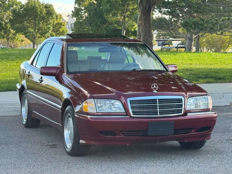 2000 Mercedes-Benz C-Class