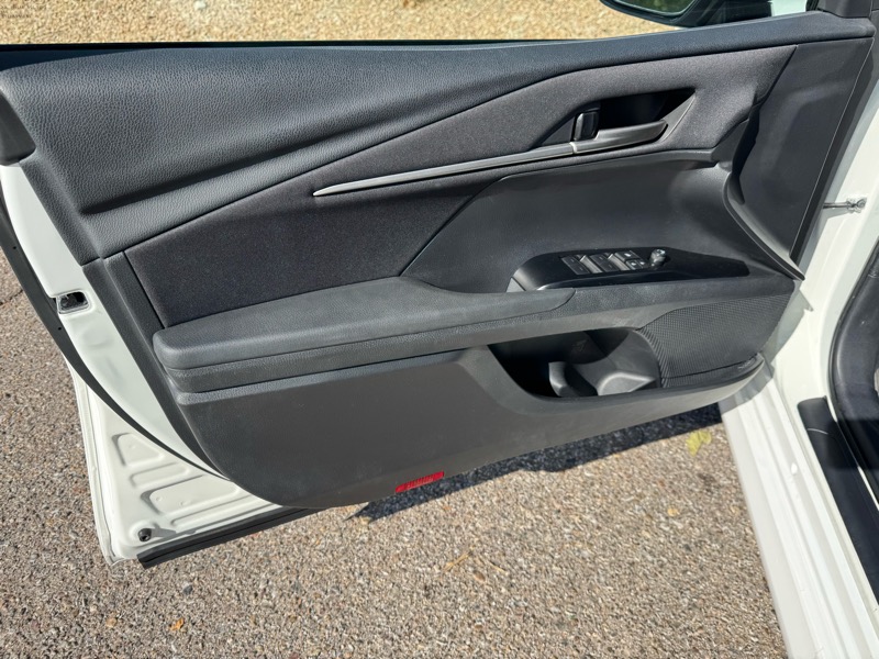 Toyota Camry 4dr Sdn I4 Auto LE (Natl) 2025 Toyota Camry 4dr Sdn I4 Auto LE (Natl) 2025