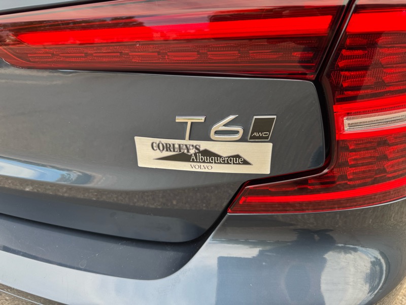 Volvo S60 T6 AWD Momentum 2020 Volvo S60 T6 AWD Momentum 2020