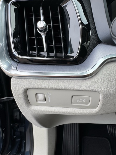 Volvo S60 T6 AWD Momentum 2020 Volvo S60 T6 AWD Momentum 2020