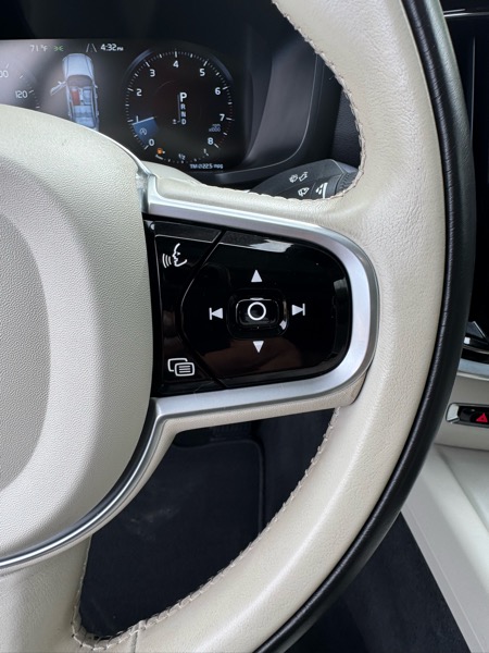 Volvo S60 T6 AWD Momentum 2020 Volvo S60 T6 AWD Momentum 2020