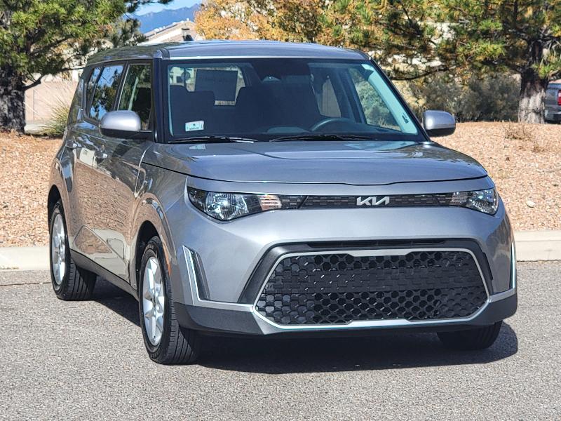 2023 Kia Soul LX IVT
