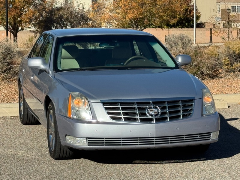 2006 Cadillac DTS 4dr Sdn w/1SC