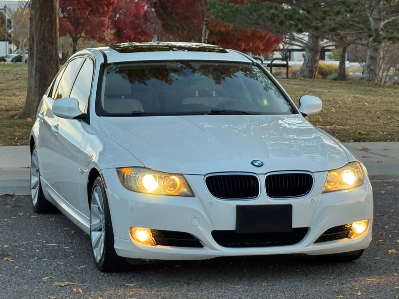 2011 BMW 3 Series 4dr Sdn 328i RWD