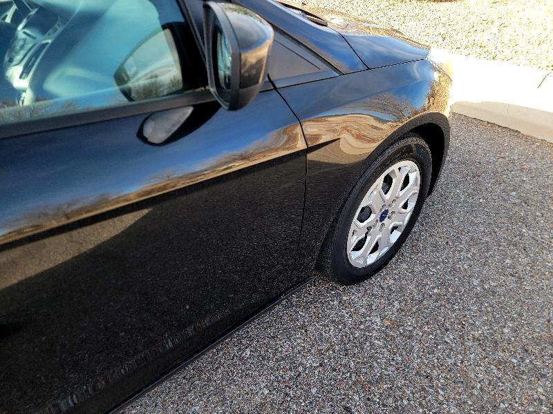 Ford Focus 5dr HB SE 2012