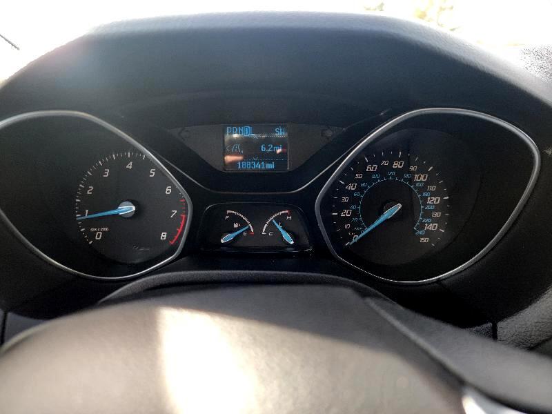 Ford Focus 5dr HB SE 2012