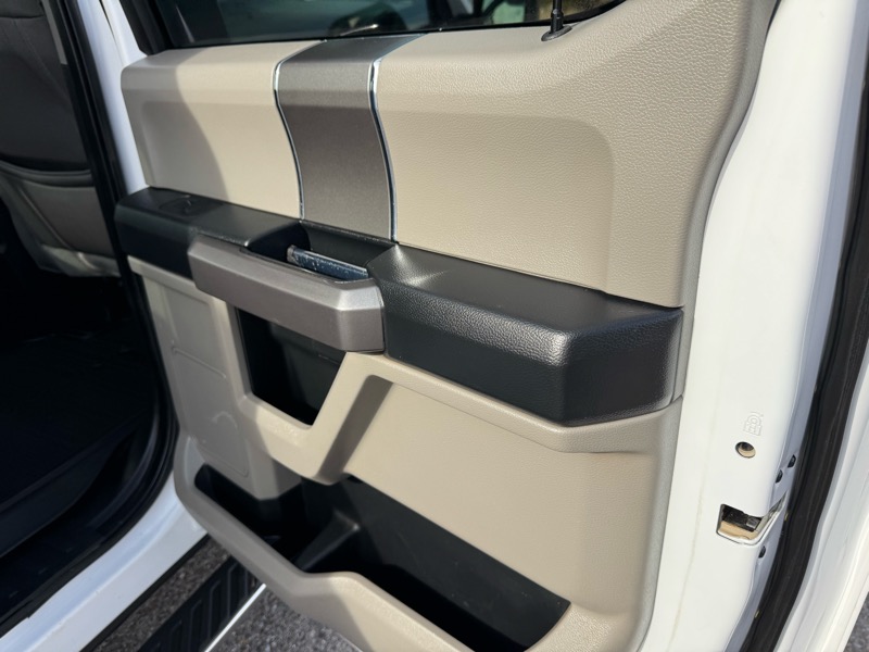 Ford F-150 4WD SuperCab 133" XLT 2020