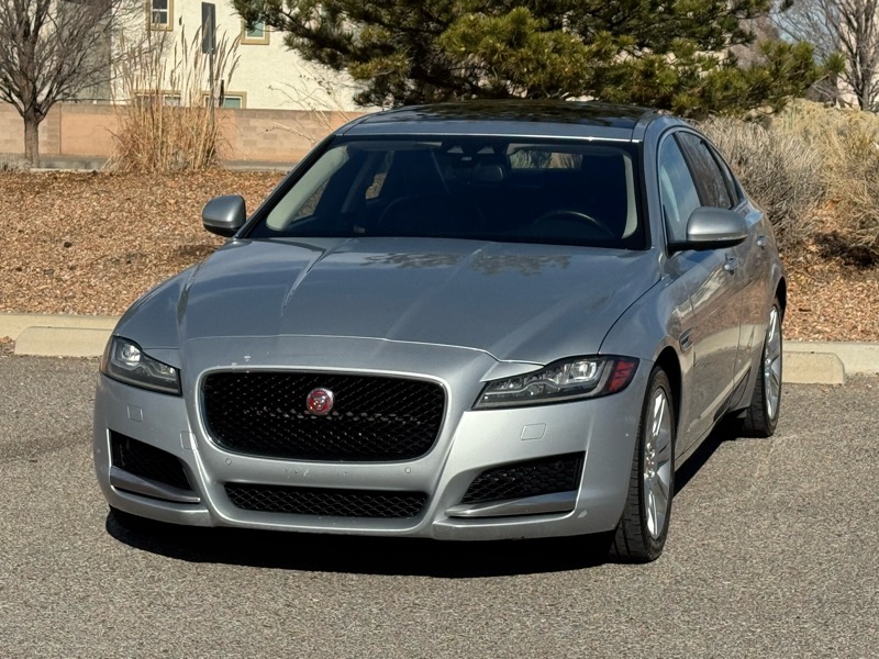 Jaguar XF 4dr Sdn 35t Premium RWD 2016