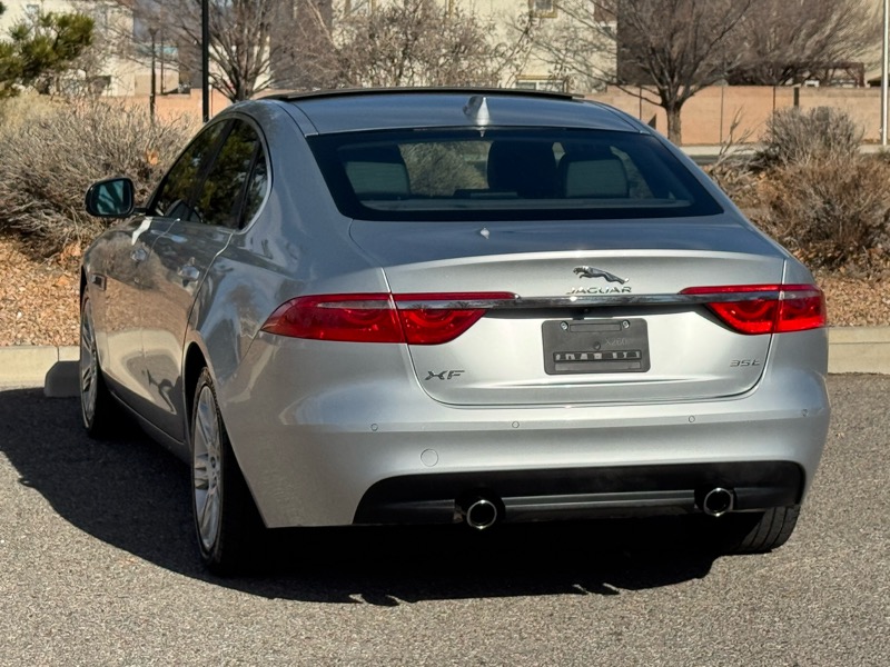 Jaguar XF 4dr Sdn 35t Premium RWD 2016