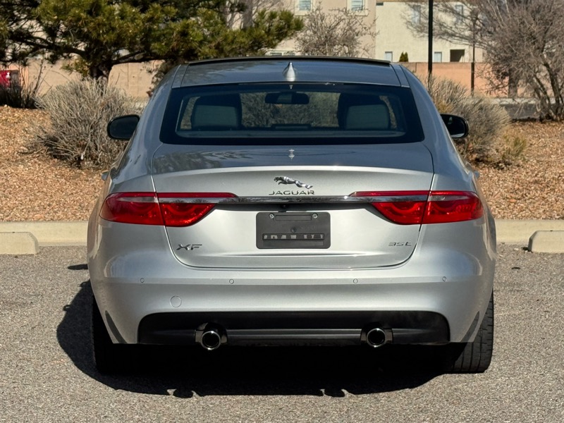 Jaguar XF 4dr Sdn 35t Premium RWD 2016