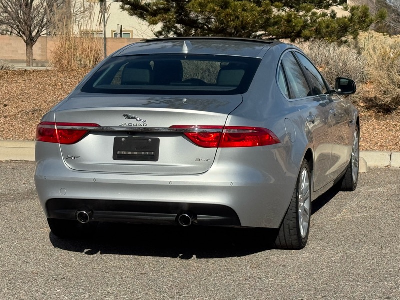 Jaguar XF 4dr Sdn 35t Premium RWD 2016