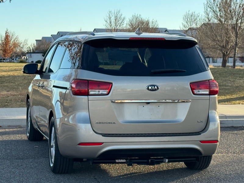 Kia Sedona 4dr Wgn LX 2015