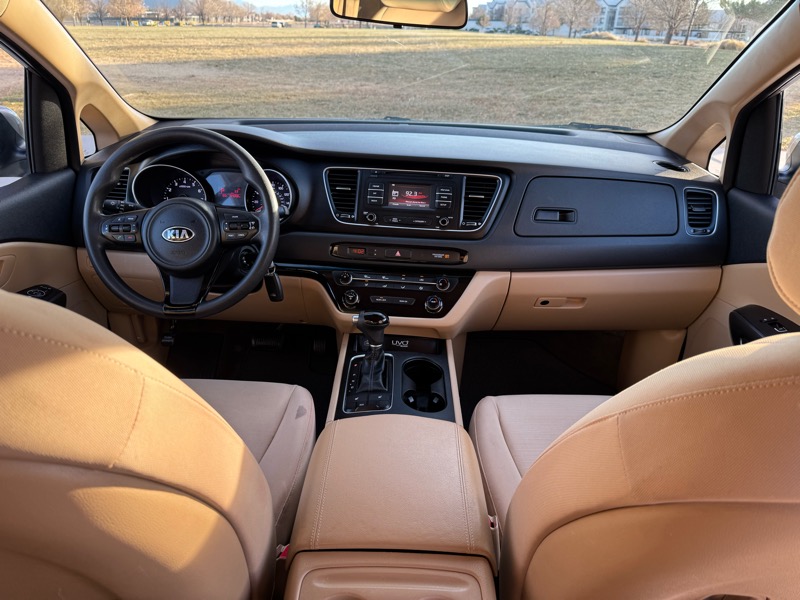 Kia Sedona 4dr Wgn LX 2015