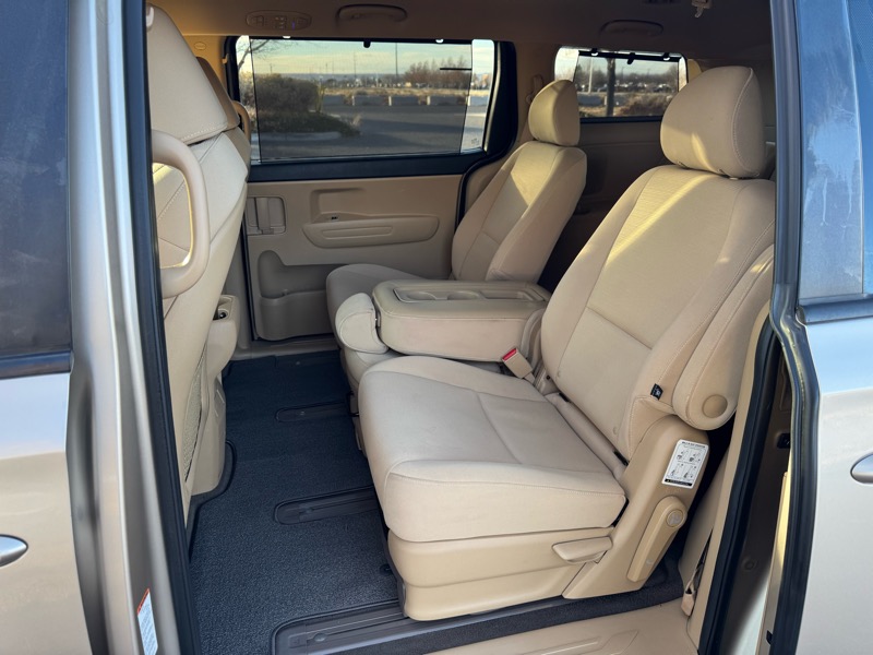 Kia Sedona 4dr Wgn LX 2015