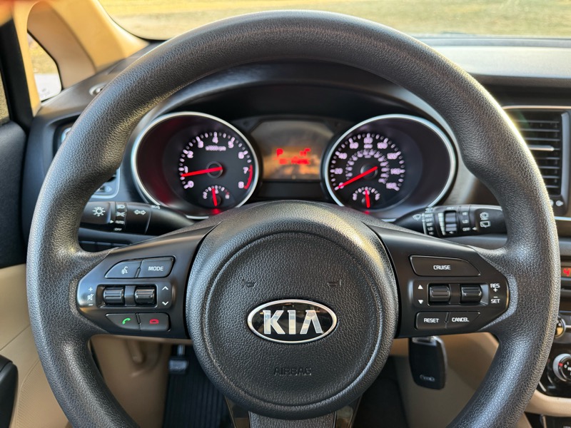Kia Sedona 4dr Wgn LX 2015